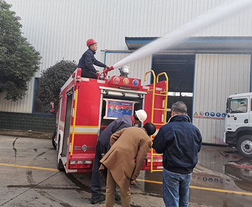 Camión de bomberos ISUZU a Filipinas