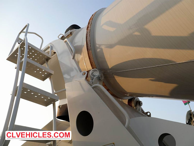 ISUZU concrete mixer truck